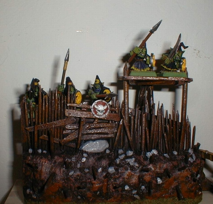 D&eacute;cor polystyr&egrave;ne et bois Gobelins Warhammer